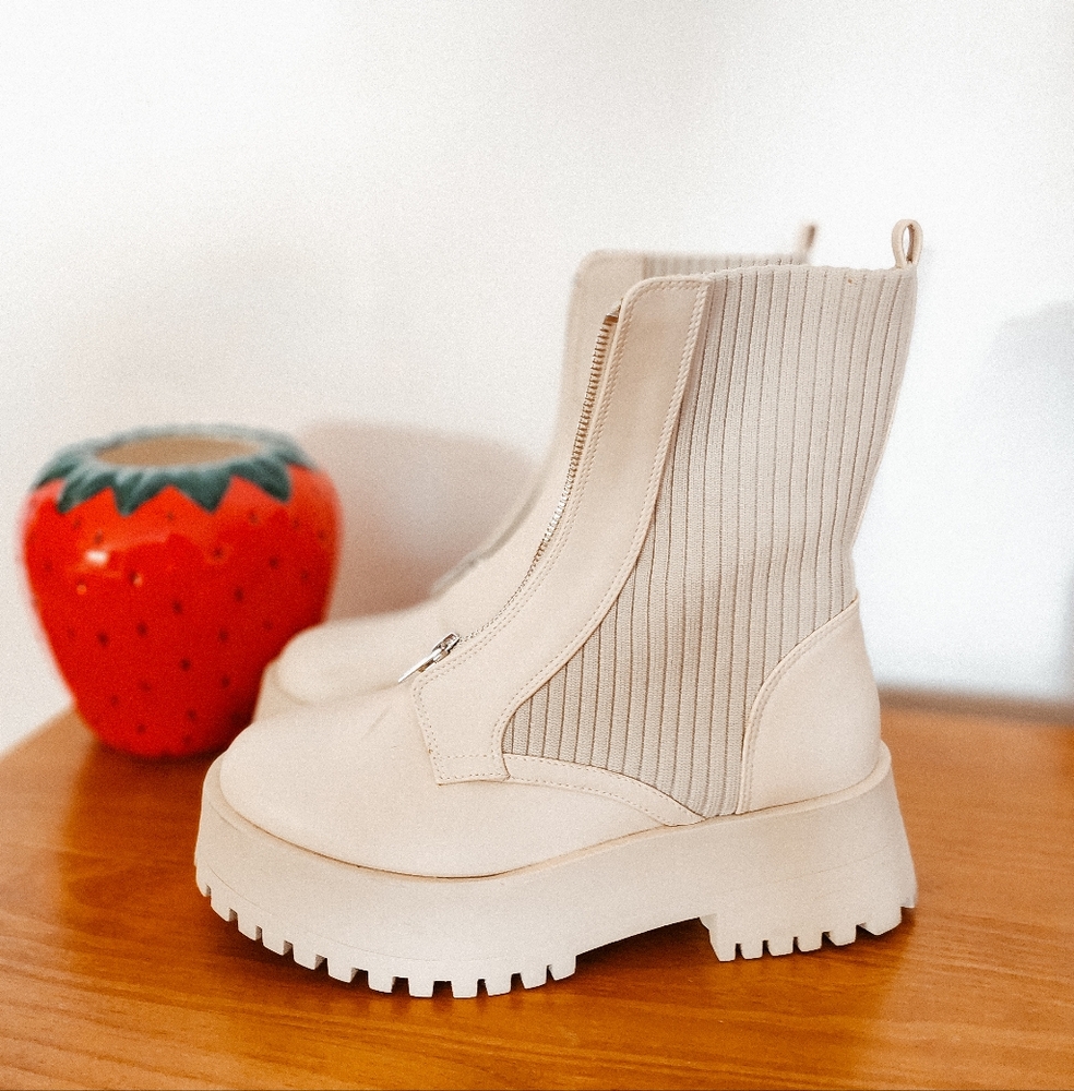 Steve Madden Boots